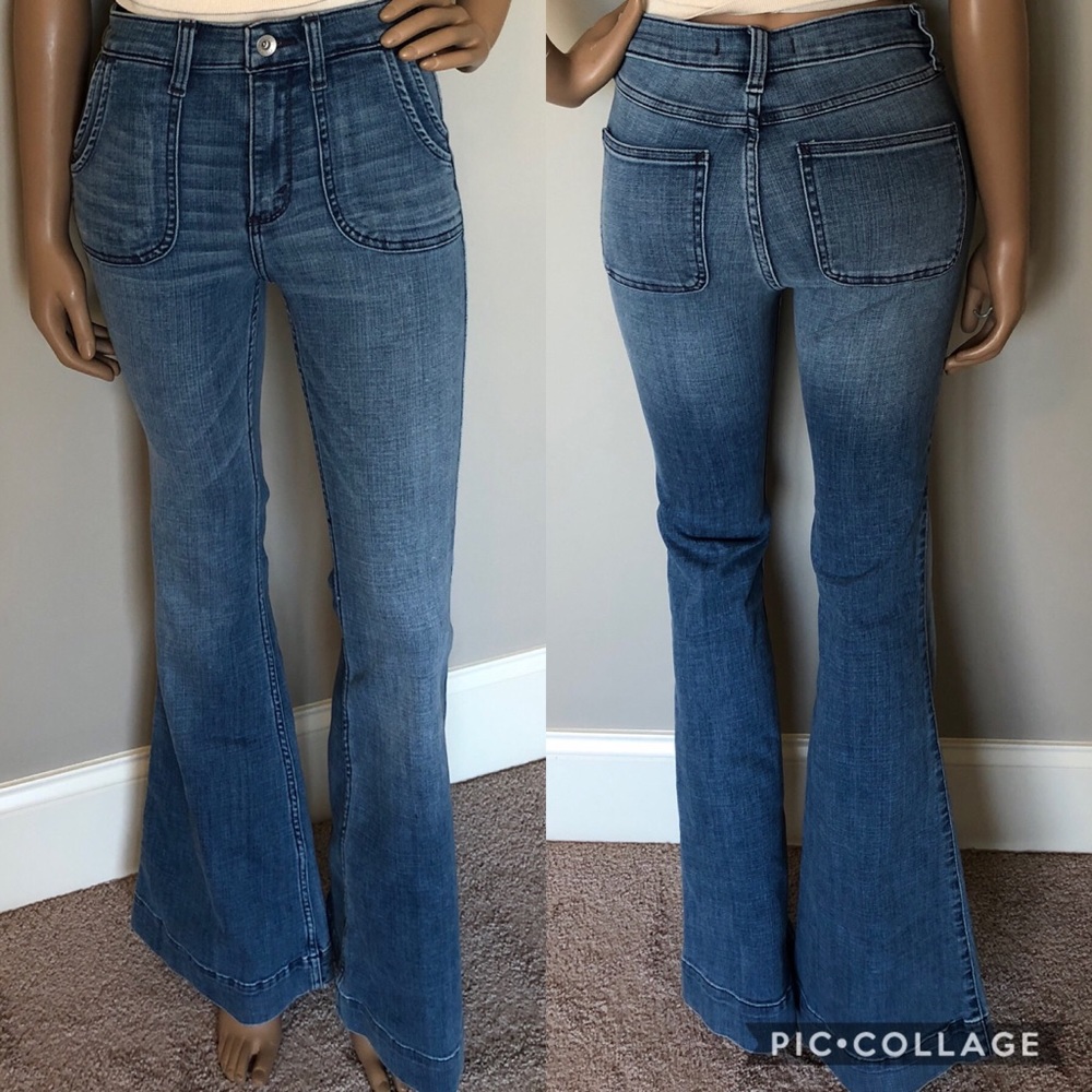 Abercrombie & Fitch High Rise Wide Leg Flare